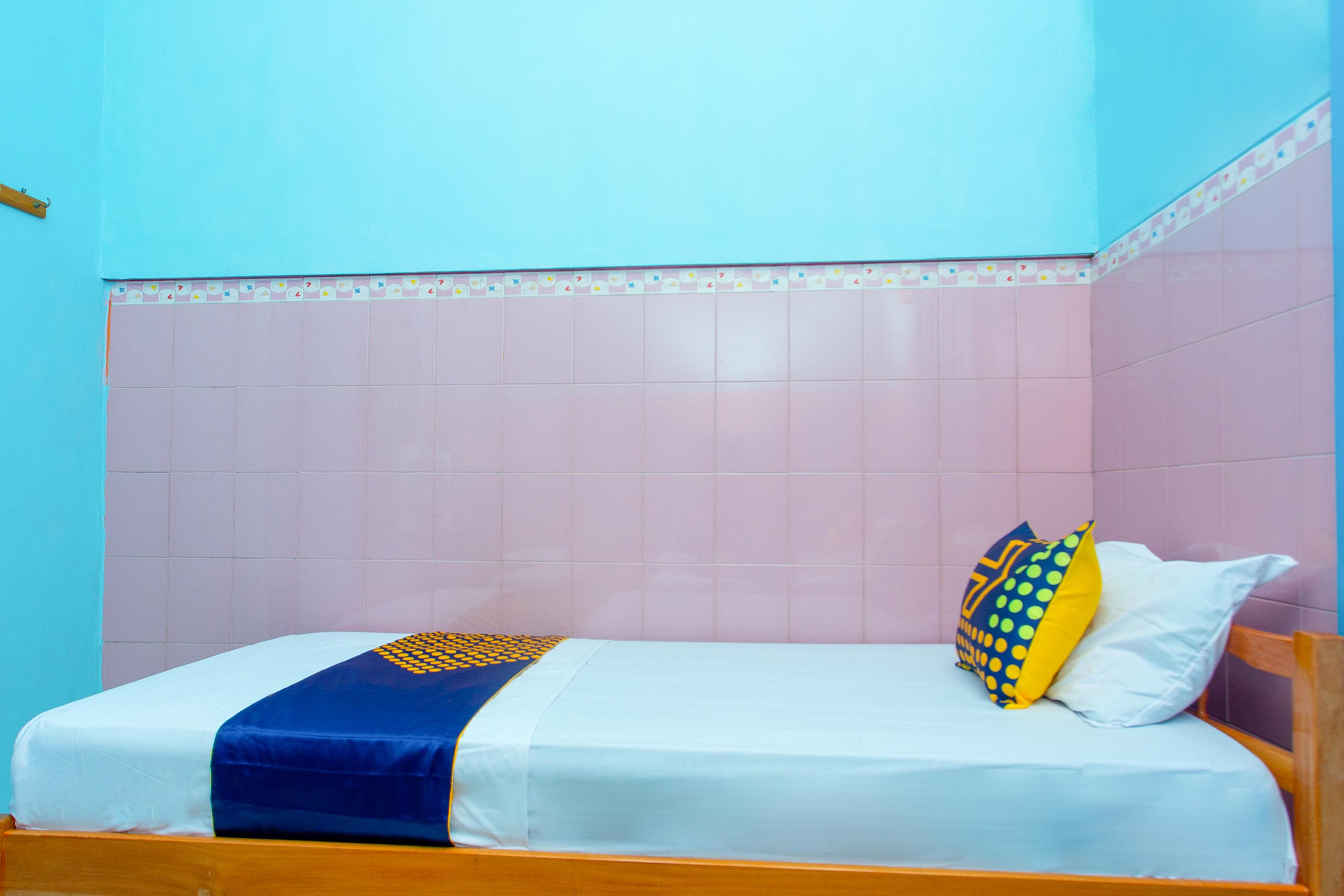 SPOT ON 2871 Hotel Budi Purwokerto Buitenkant foto