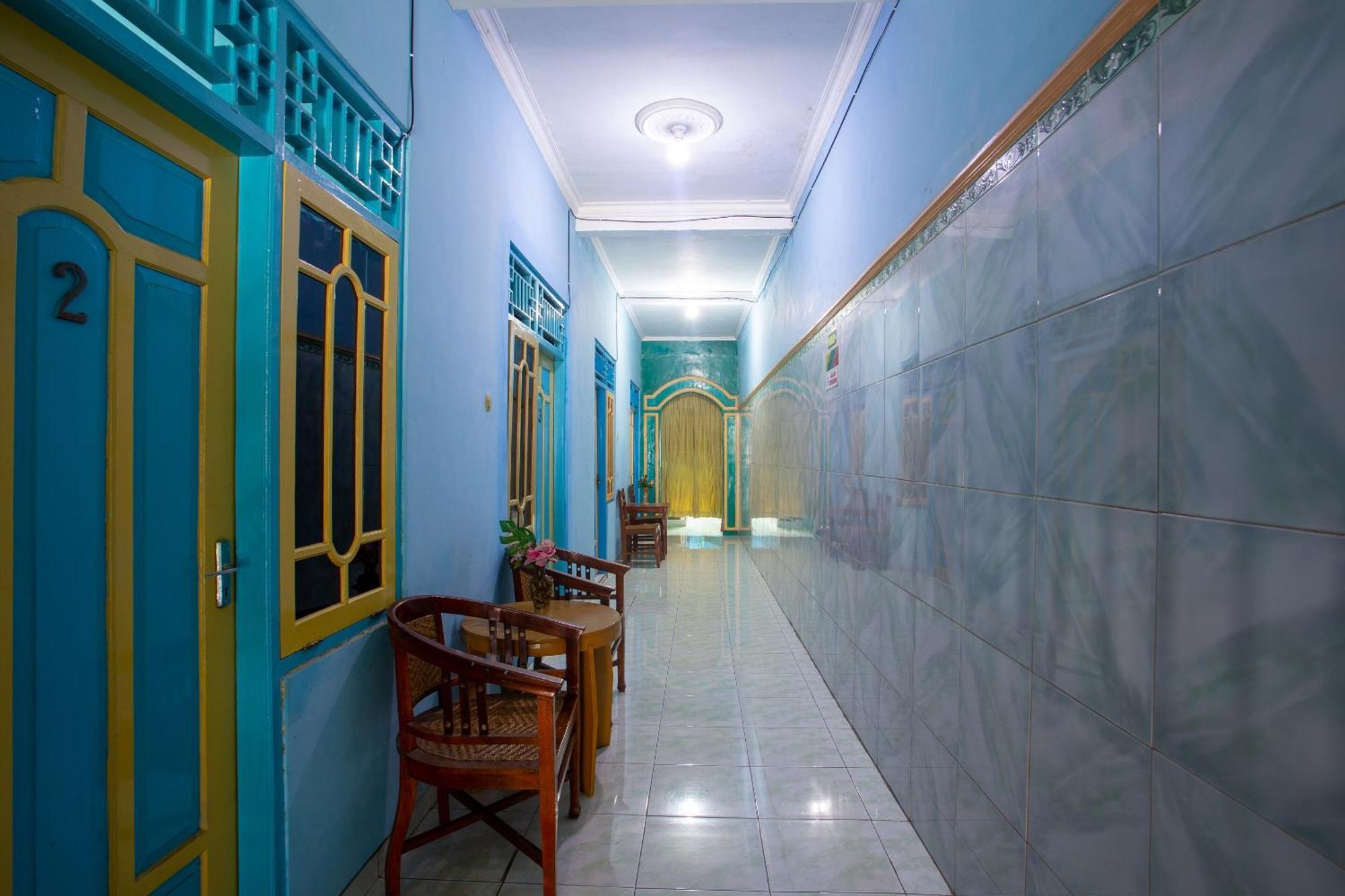 SPOT ON 2871 Hotel Budi Purwokerto Buitenkant foto