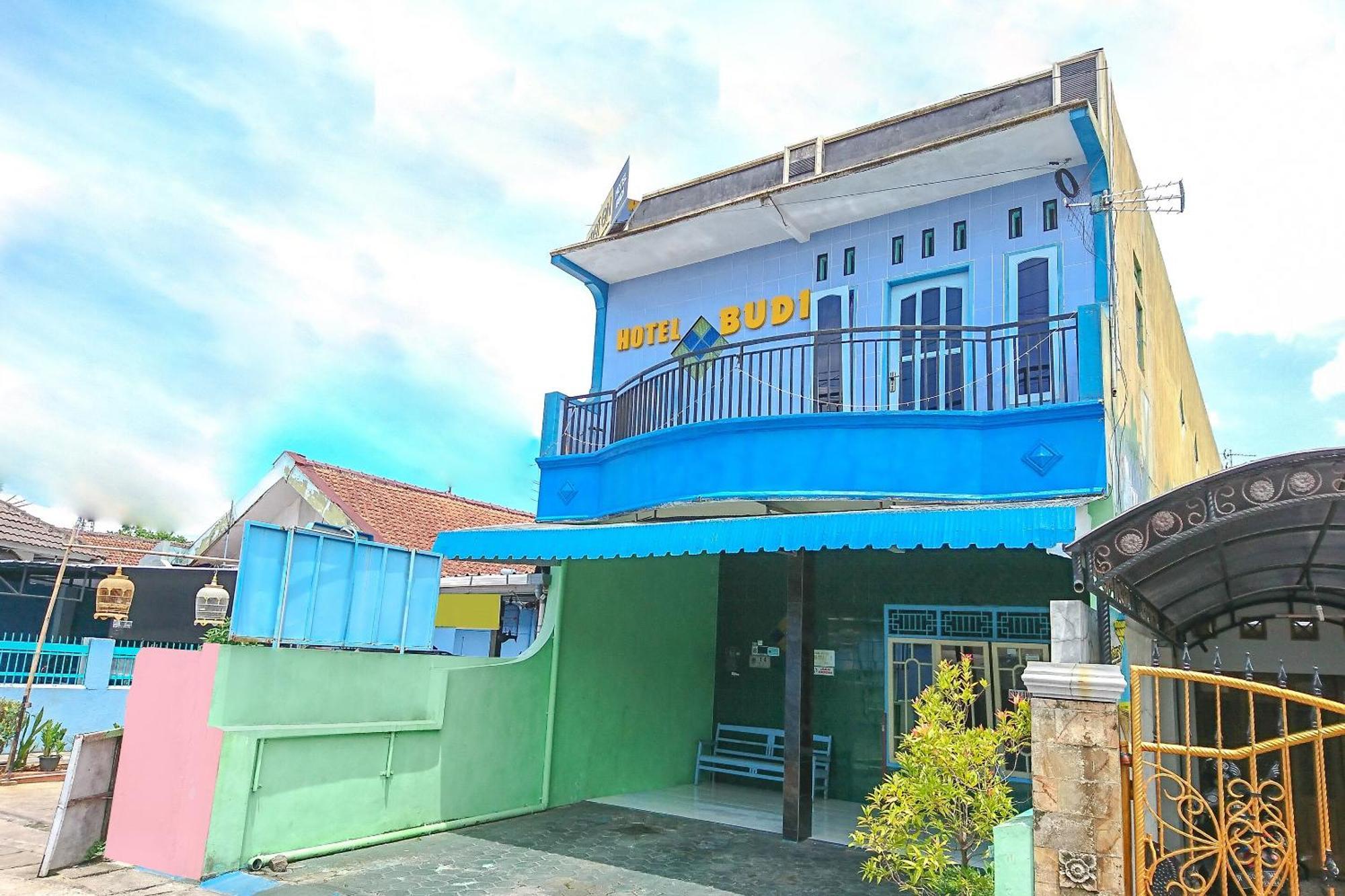 SPOT ON 2871 Hotel Budi Purwokerto Buitenkant foto